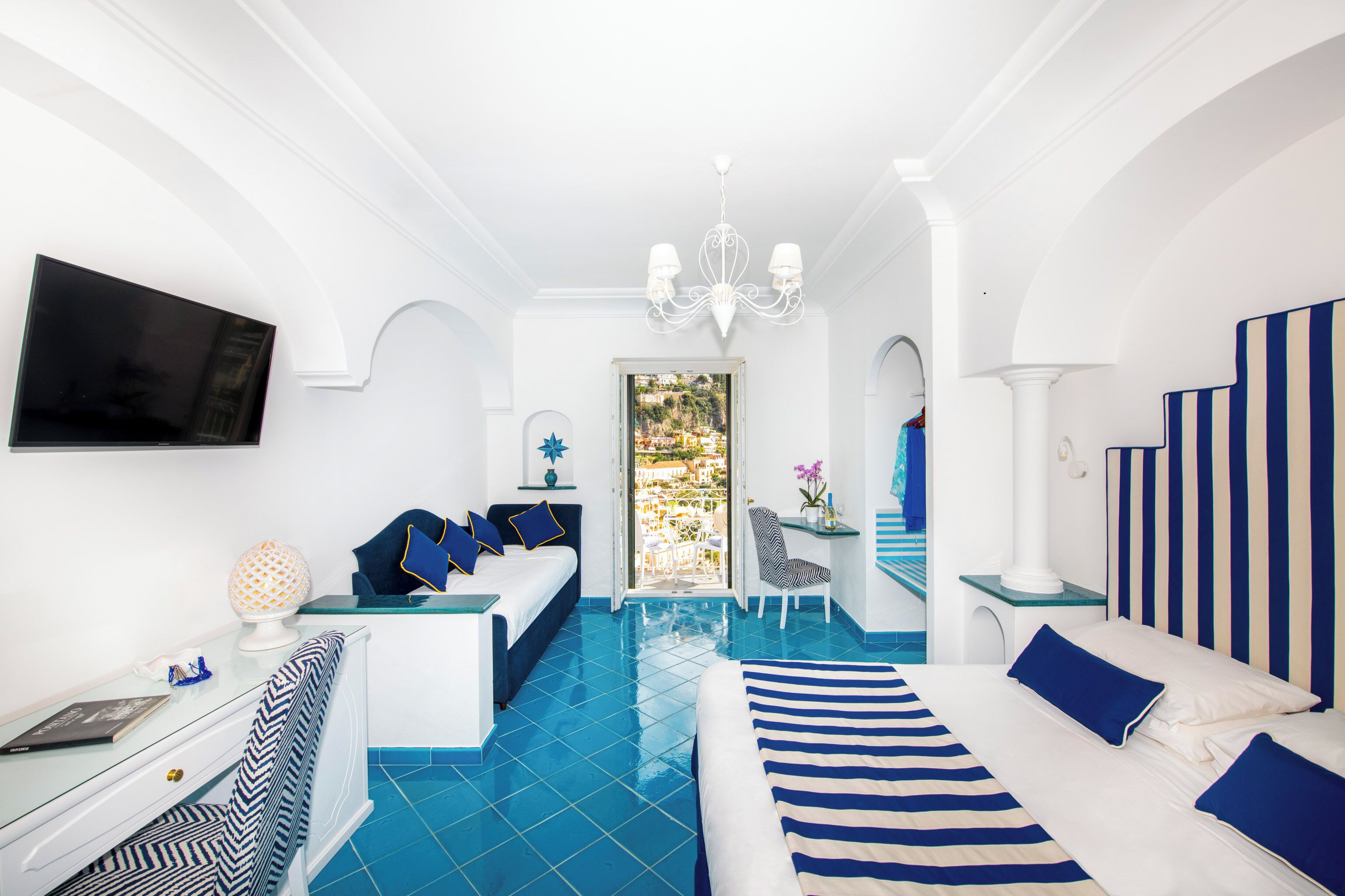 Deluxe Triple Room, Sea View | Egyptian cotton sheets, premium bedding, minibar, in-room safe