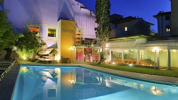 Indoor pool, outdoor pool, open 9 AM to 10 PM, sun loungers