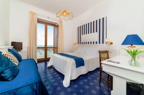 高级双人房或双床房, 海景 | 防过敏的被褥、迷你吧、客房内保险箱、特色装修