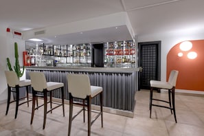 Bar (in der Unterkunft)