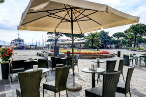 Exterior - Hotel Tripoli (Desenzano del Garda)
