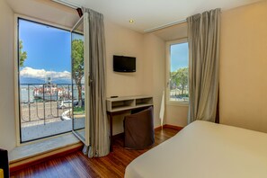 Chambre Deluxe, balcon, vue lac