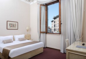 Quadruple Room | 1 bedroom, premium bedding, pillowtop beds, minibar