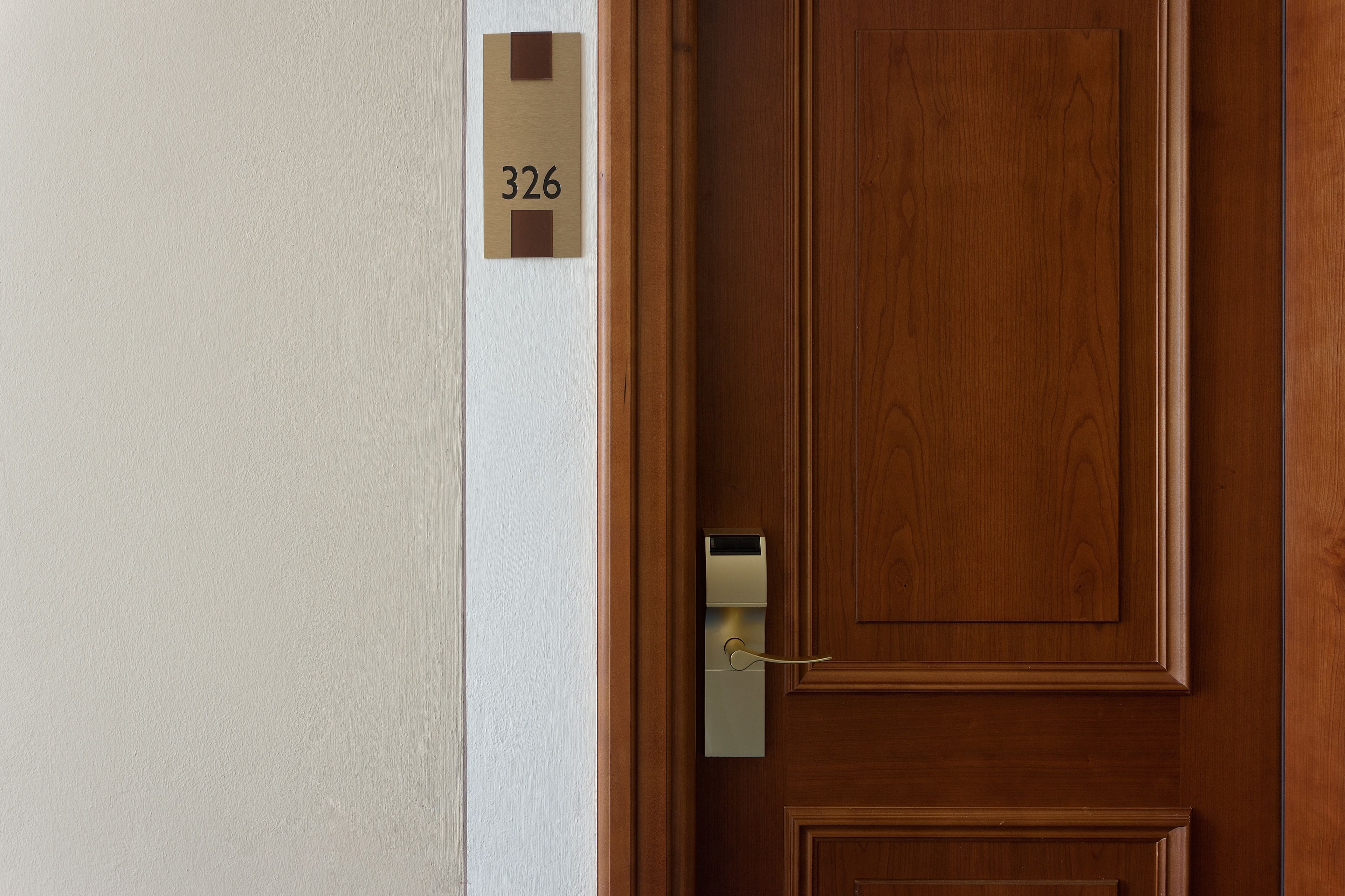 standard single room | 1 bedroom, premium bedding, pillow-top beds, minibar