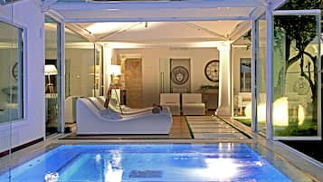 Behandlungsräume für Paare, Sauna, Whirlpool, Dampfbad