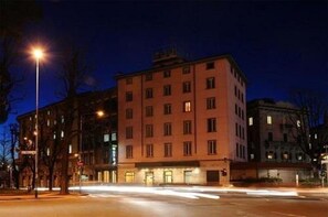 Front of property - evening/night