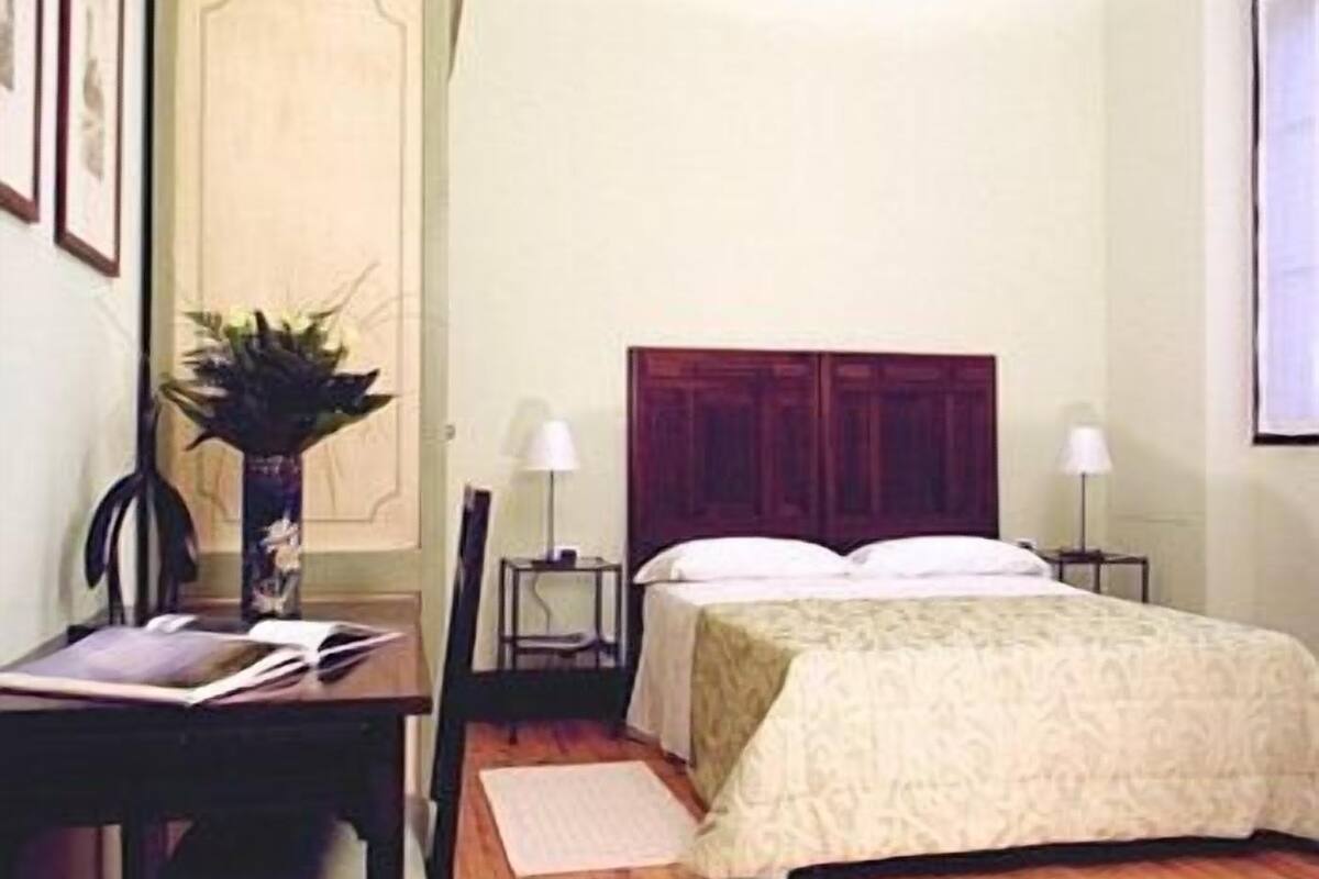 superior double room | minibar, in-room safe, desk, free wifi