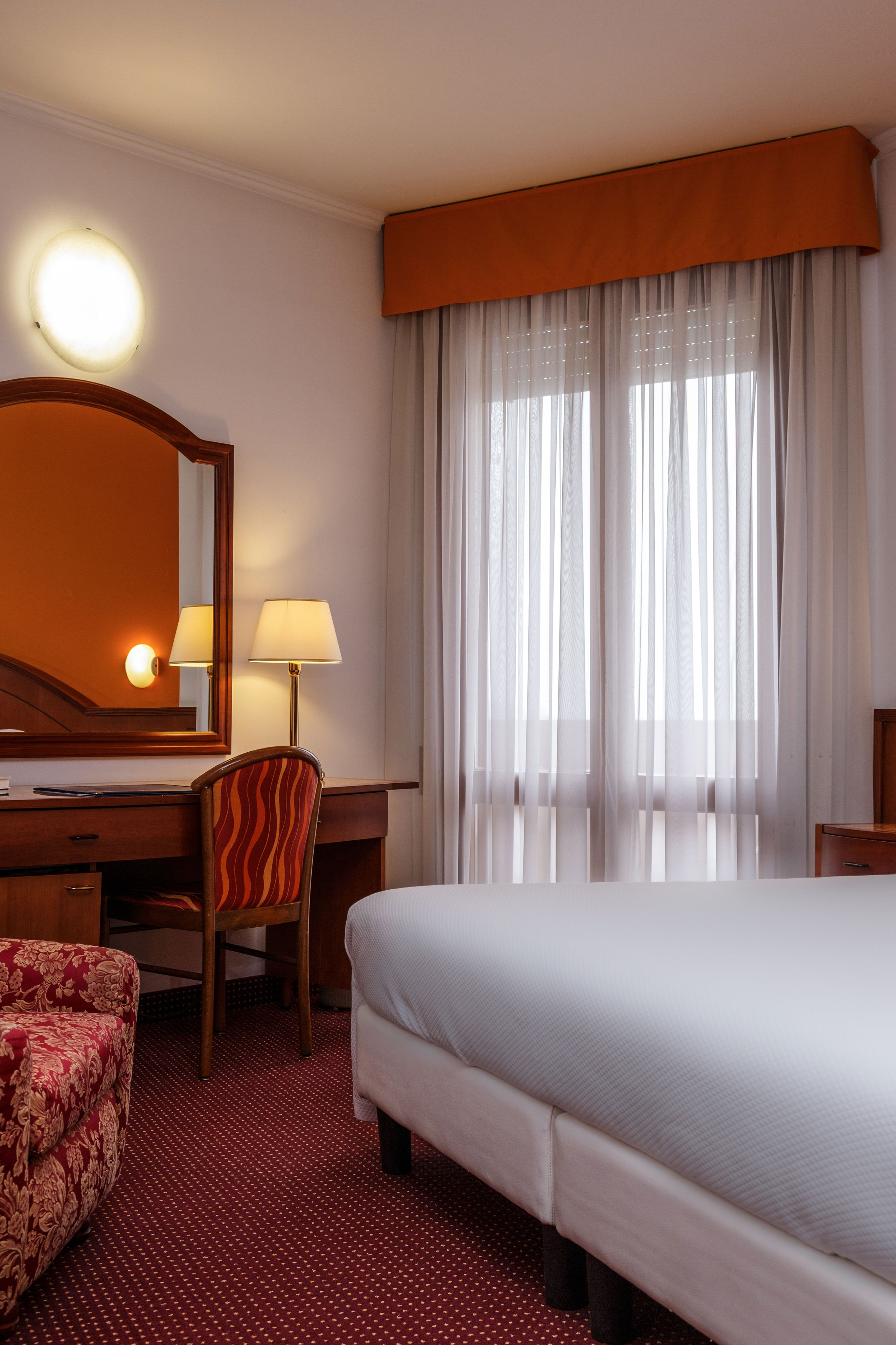 classic triple room | 1 bedroom, minibar, in-room safe, iron/ironing board