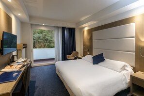 Superior Double or Twin Room | Minibar, in-room safe, iron/ironing board, free WiFi