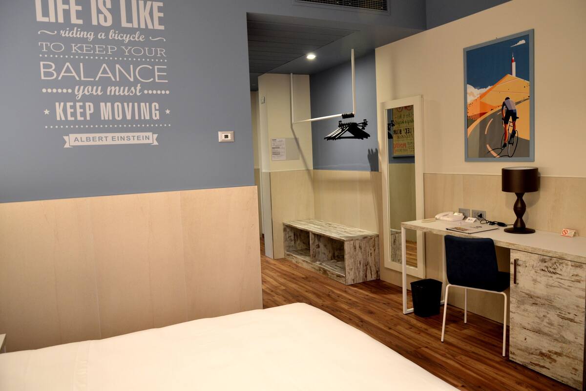 Down comforters, minibar, in-room safe, soundproofing