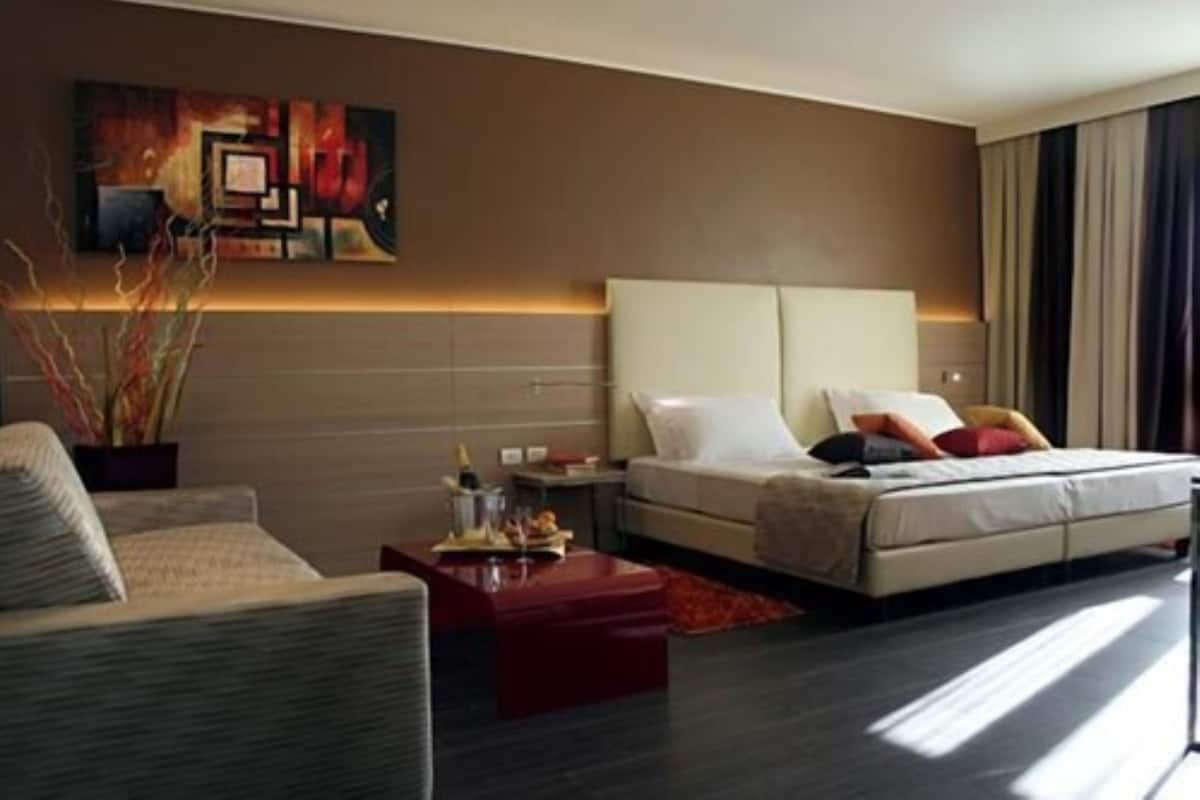 Minibar, caja de seguridad en la habitación y sistema de insonorización
