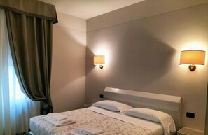 Ropa de cama hipoalergénica y minibar 