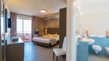 Superior Double Room, Balcony, City View (city view) | Minibar, in-room safe, desk, soundproofing