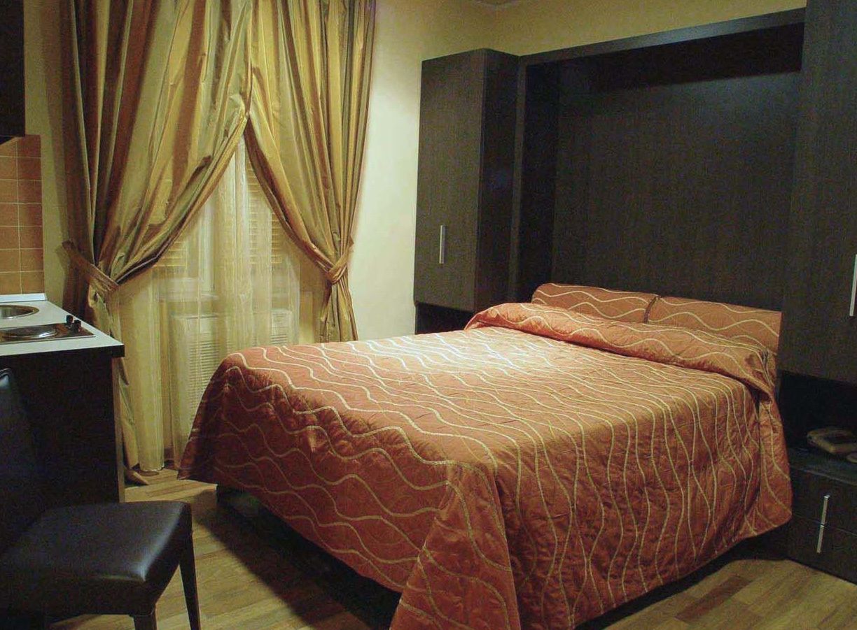 minibar, in-room safe, desk, soundproofing