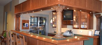 AmericInn by Wyndham Maquoketa