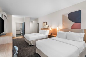 Desk, laptop workspace, blackout drapes, iron/ironing board - Spark by Hilton Ann Arbor South (Ann Arbor)