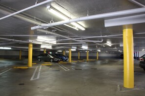 Self-parking (surcharge) 12 per night