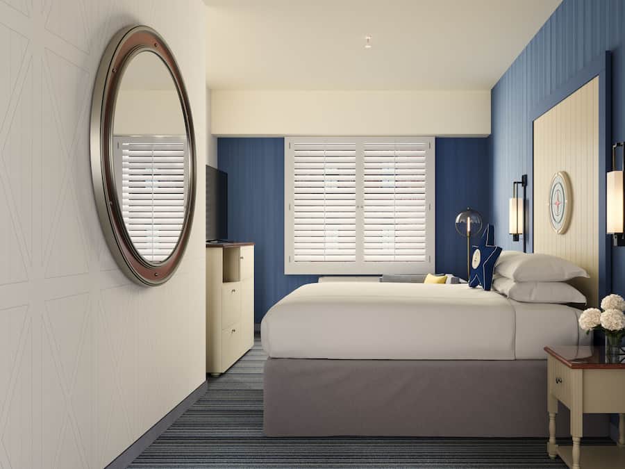 Room, 1 Queen Bed (Courtyard) | Premium bedding, pillowtop beds, minibar, in-room safe