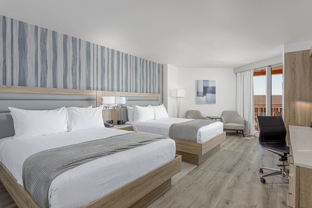 Beach View Queen | Premium bedding, in-room safe, desk, laptop workspace