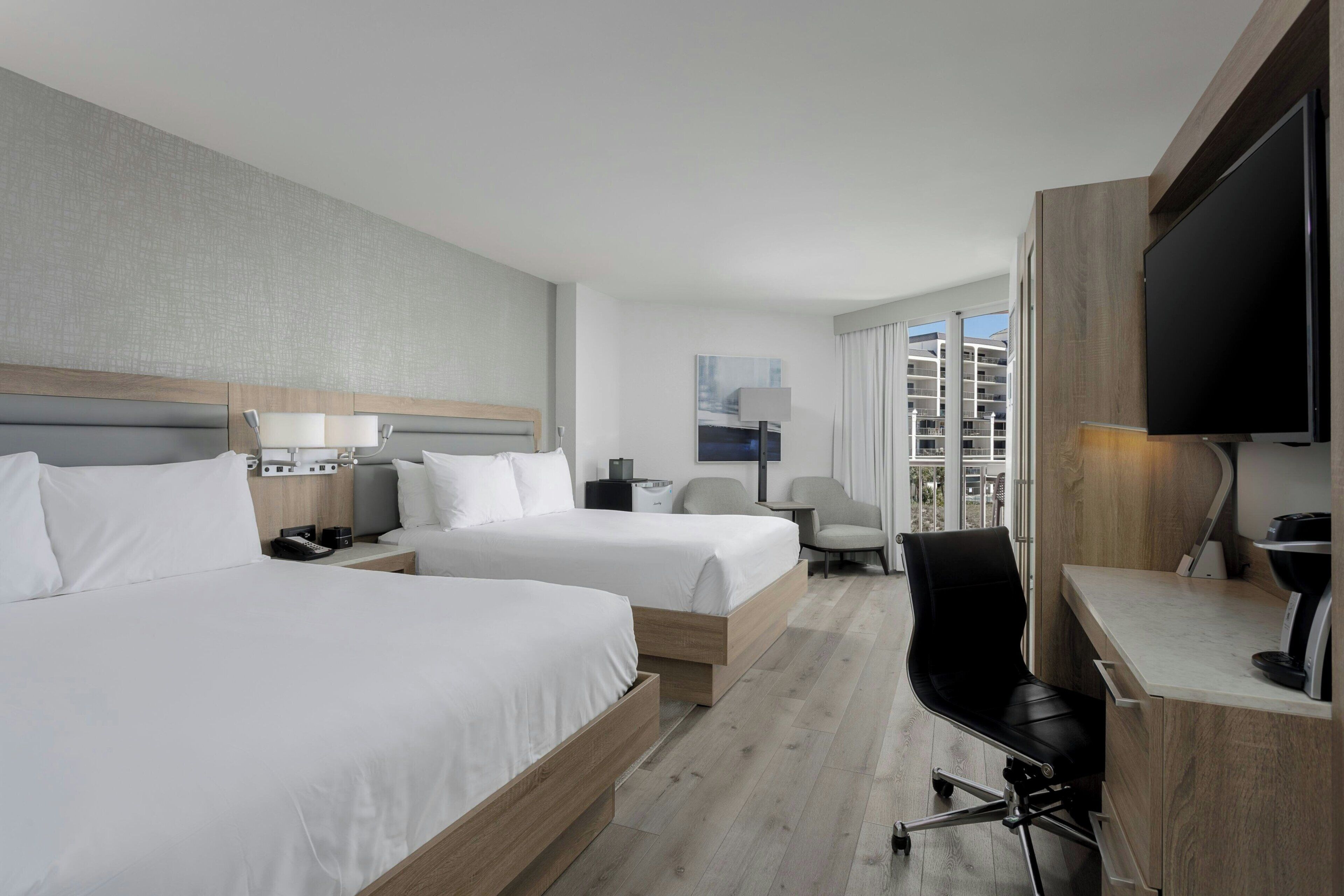 Quarto standard, 2 camas Queen (View) | Roupas de cama premium, cofres nos quartos, escrivaninha