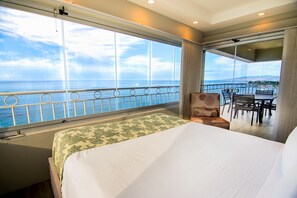 Condo, 2 quartos, 2 banheiros, de frente para o oceano (Unit 1000, Bonus Bedroom ) | 3 quartos, cofres nos quartos, individualmente decorados