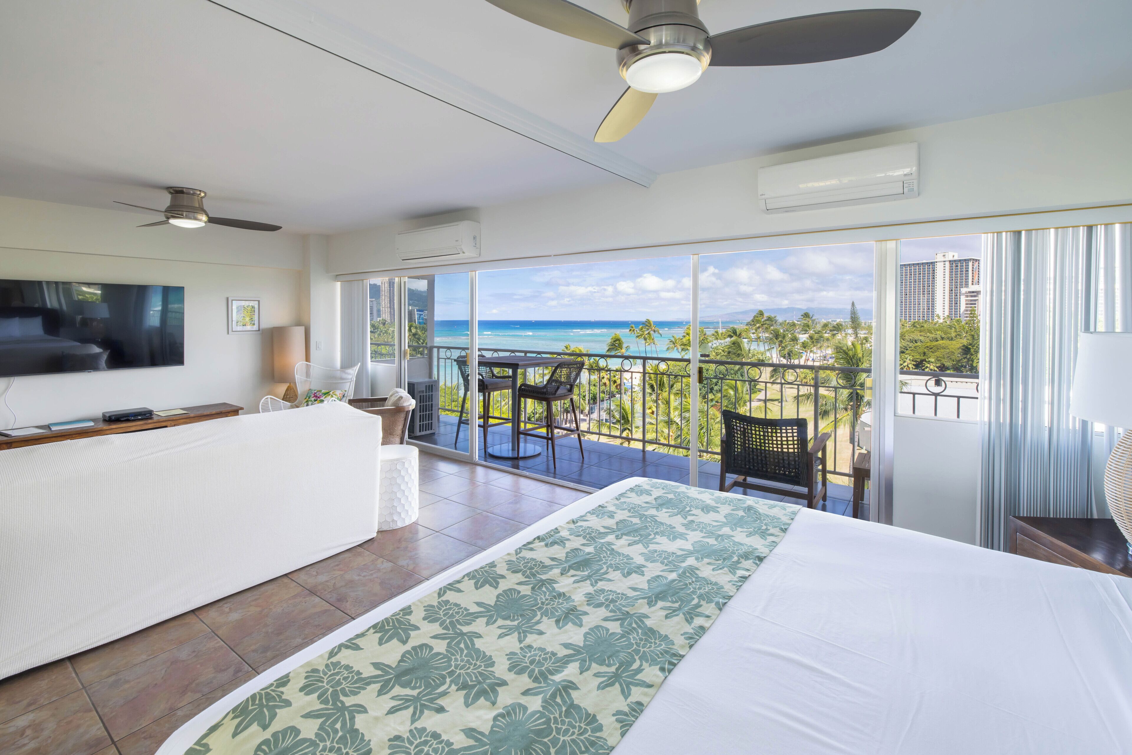 Condo, 1 habitación, vista al océano (Unit 906) | Vista a la playa o el mar