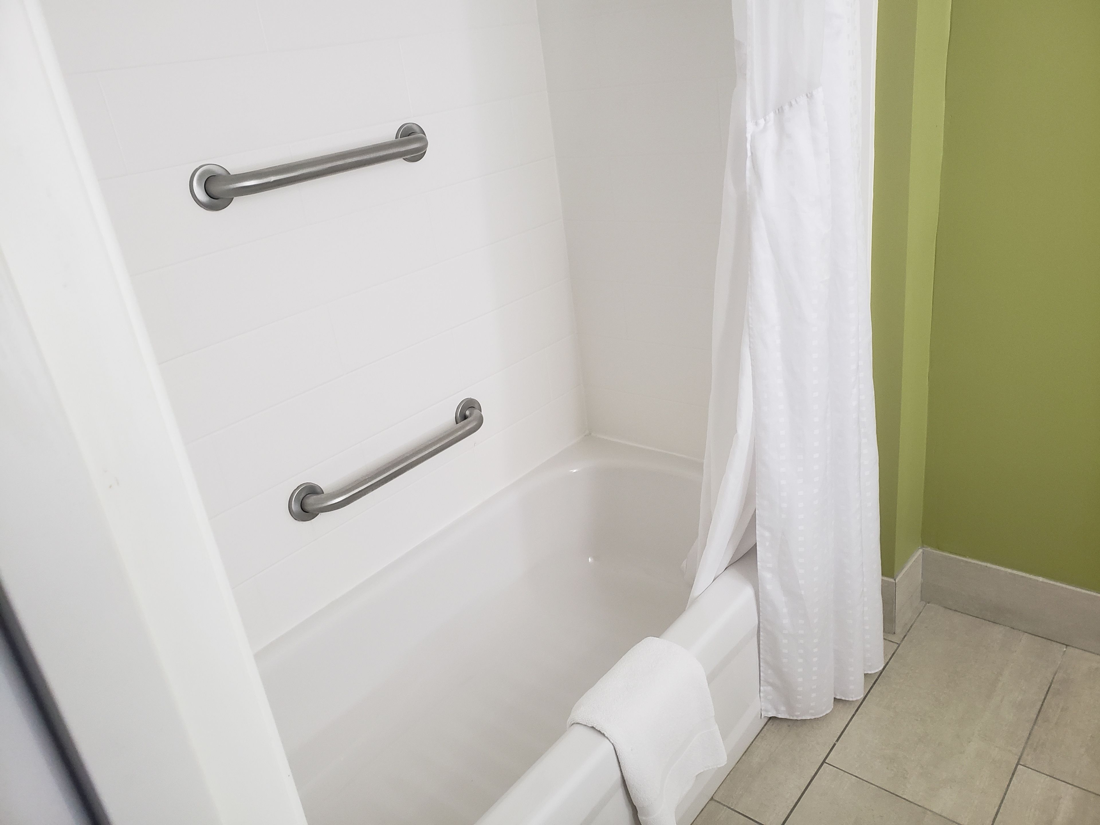 standard room, 2 queen beds, accessible (communication, accessible tub) | bathroom | free toiletries, hair dryer, towels