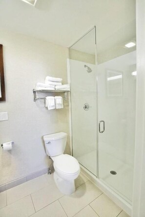 Free toiletries, hair dryer, towels - Hampton Inn Grand Junction Downtown/Historic Main Street (Grand Junction)