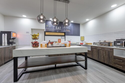 Hampton Inn Houston Deer Park Ship Area