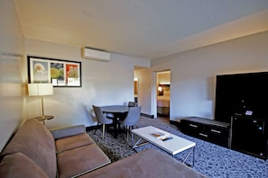 Suite, 1 King-Bett, Nichtraucher