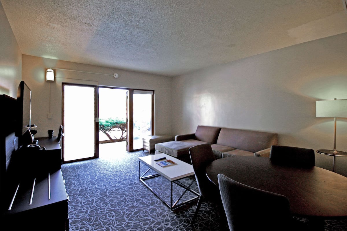 Suite, 1 trÚs grand lit, non-fumeur | Draps en coton égyptien, literie de qualité