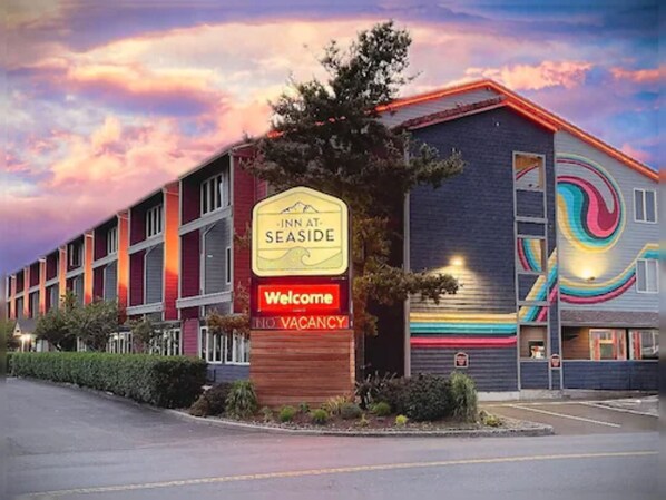 Front of property - Inn At Seaside (Seaside)