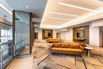 Hotel entrance and lobby at Four Points by Sheraton Caguas Real Hotel & Casino