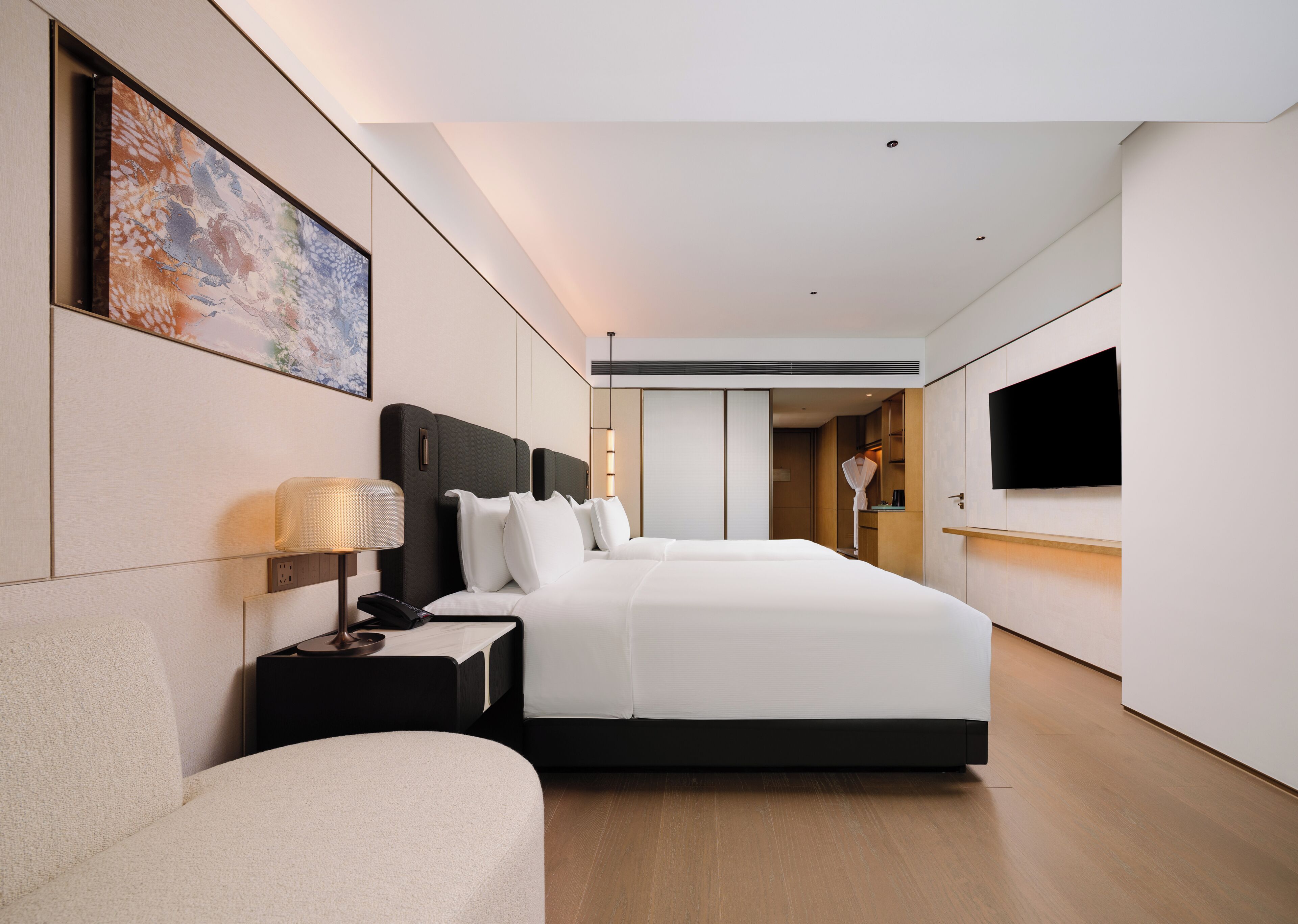 Premium bedding, down duvets, minibar, in-room safe
