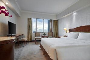 Standard King Room | Premium bedding, down comforters, minibar, in-room safe - Hotel Canton (Guangzhou)