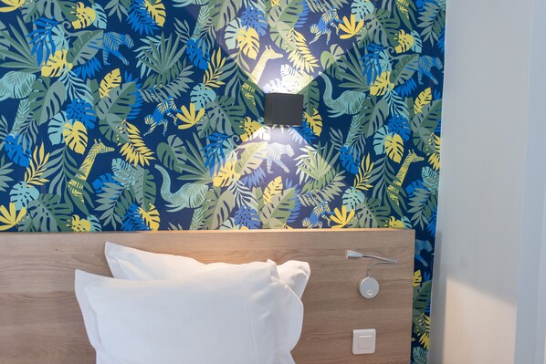 Quarto casal conforto | Frigobar, cofres nos quartos, cortinas blackout, quartos à prova de som