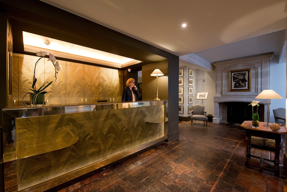Hotel Henri IV Rive Gauche by null