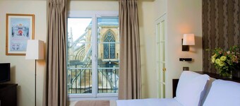 Hôtel Henri IV Rive Gauche