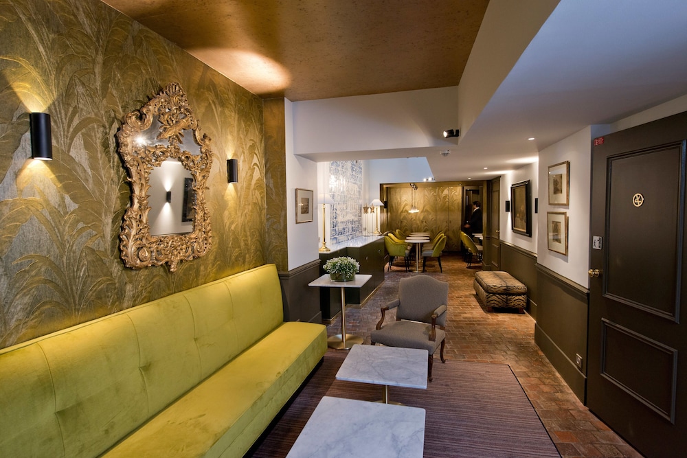 Hotel Henri IV Rive Gauche by null