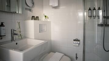 Hair dryer, towels