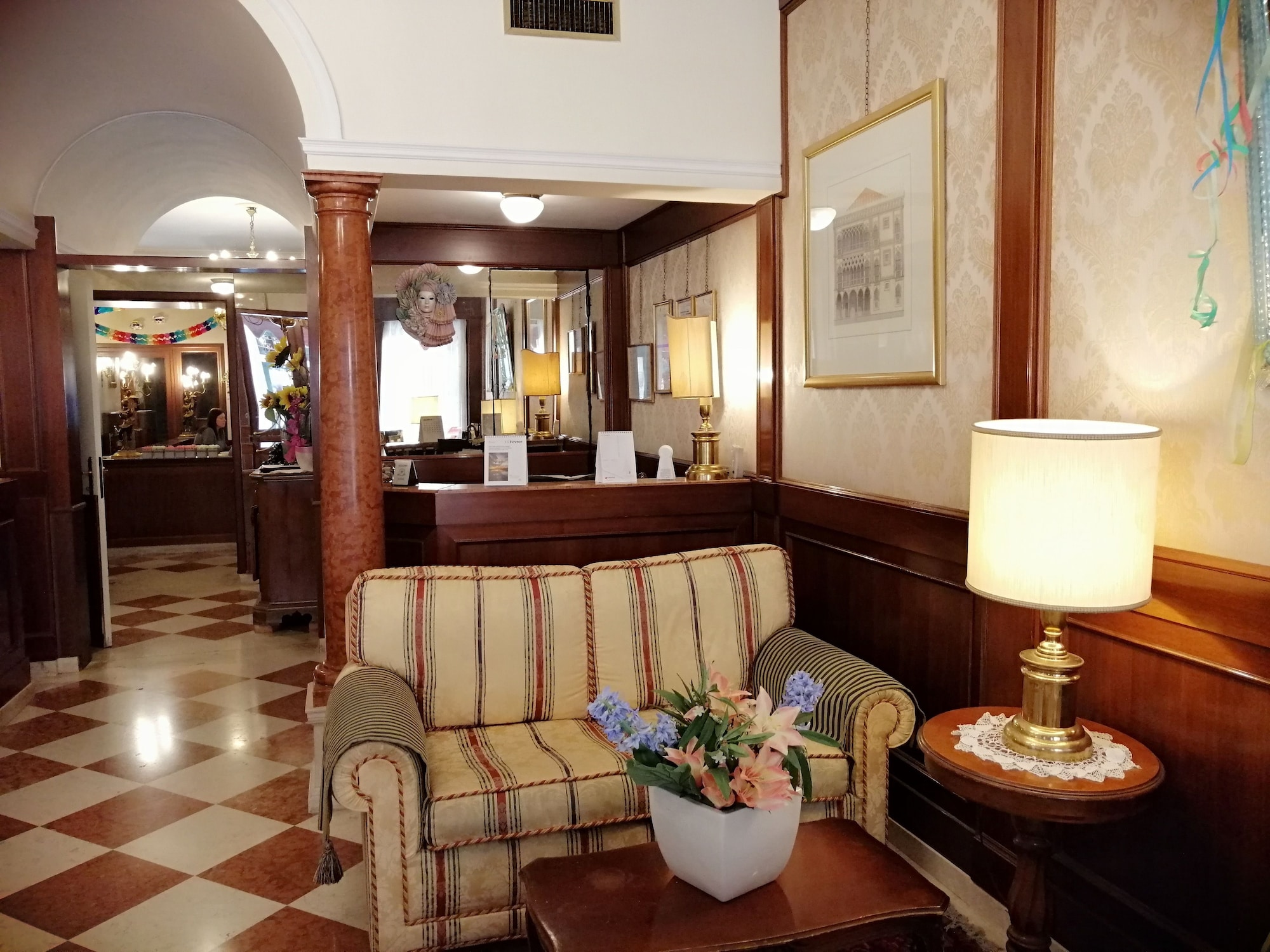 2 Star Hotels