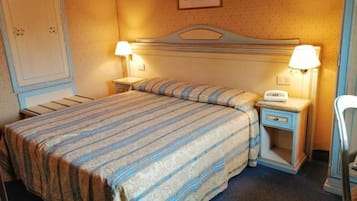 Standard-Doppelzimmer