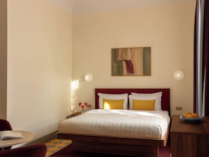Large Room with Sofa Bed and Balcony | In-room safe, blackout drapes, iron/ironing board (on request) - Numa Florence della Robbia (Florence)