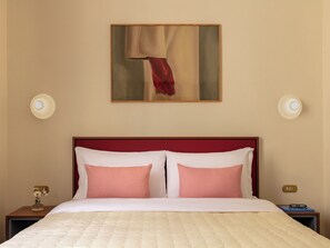 Large Room with Sofa Bed | In-room safe, blackout drapes, iron/ironing board (on request) - Numa Florence della Robbia (Florence)