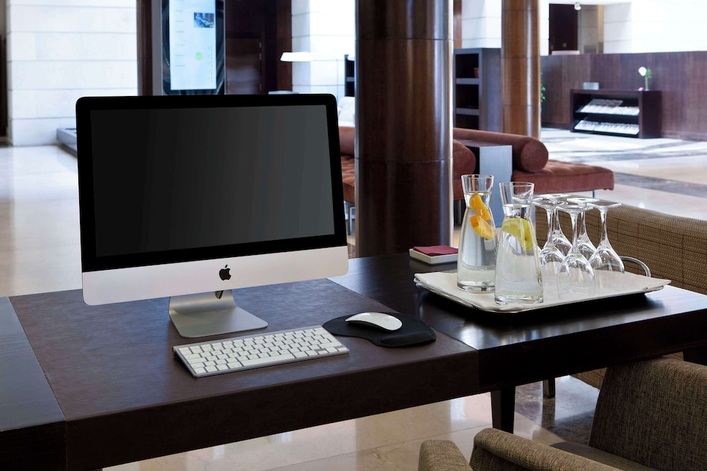 Hotel NH Collection Palacio de Aranjuez by null