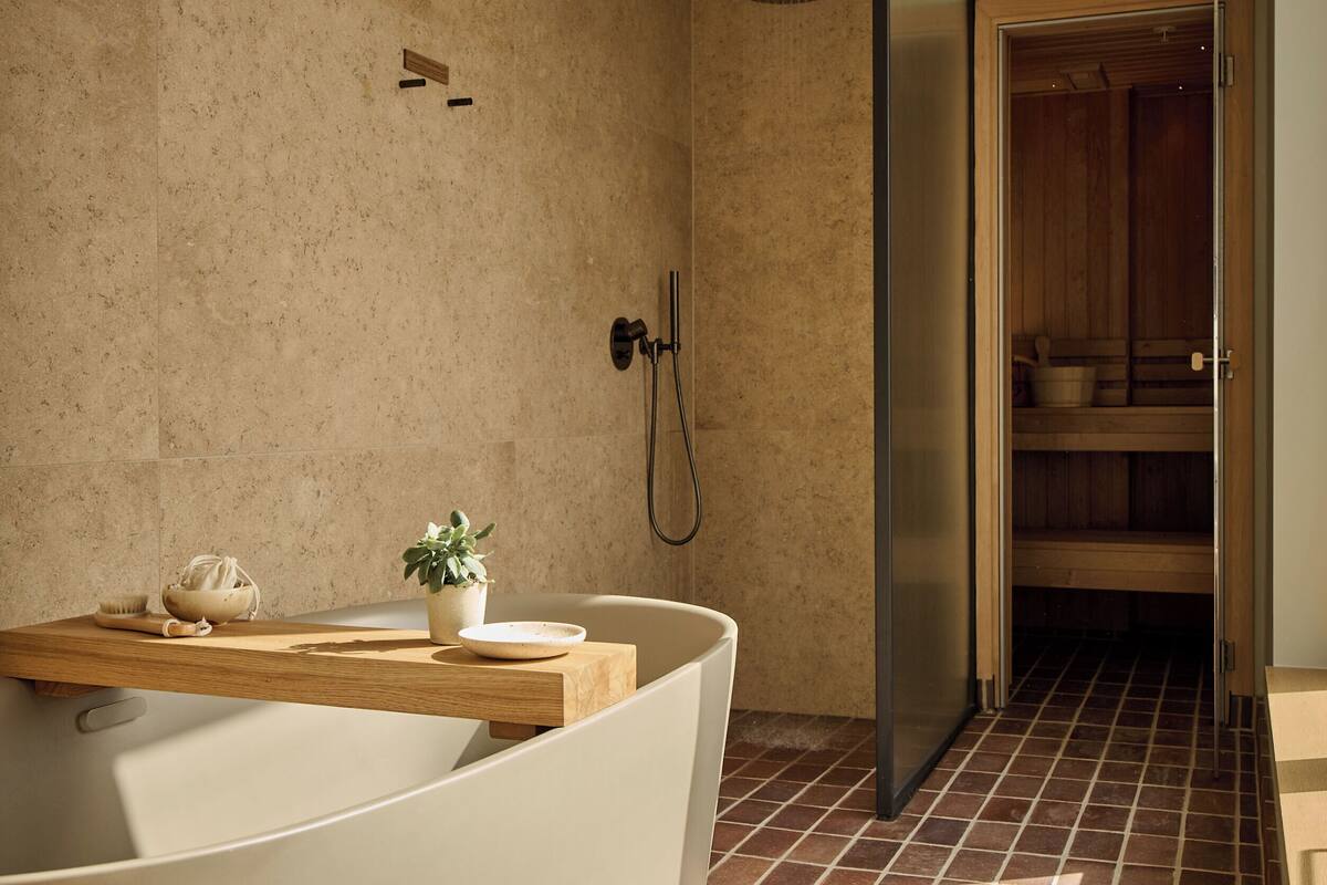 house, terrace (flora) | bathroom | eco-friendly toiletries, hair dryer, bathrobes, slippers