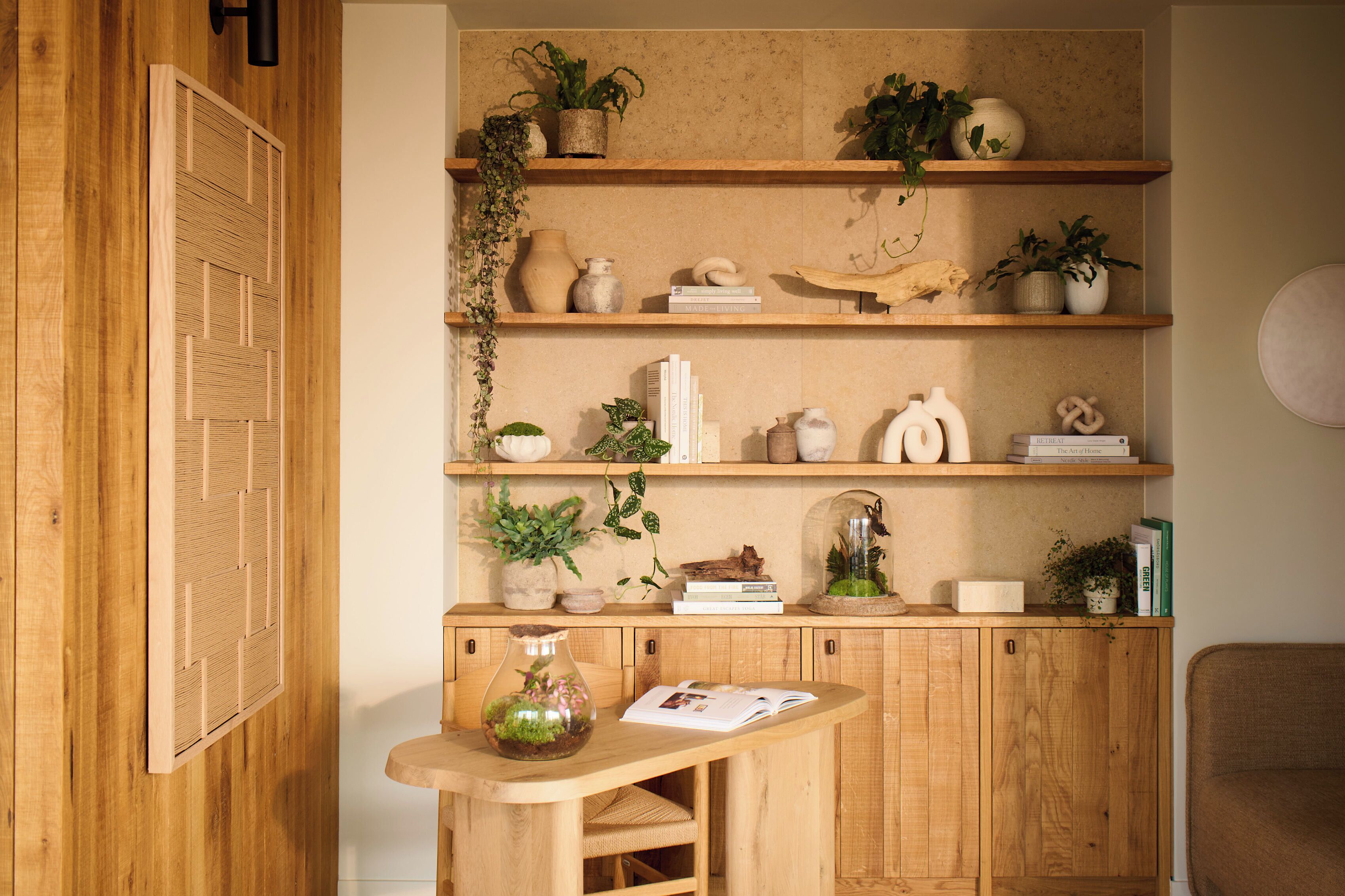 house, terrace (flora) | living area | flat-screen tv