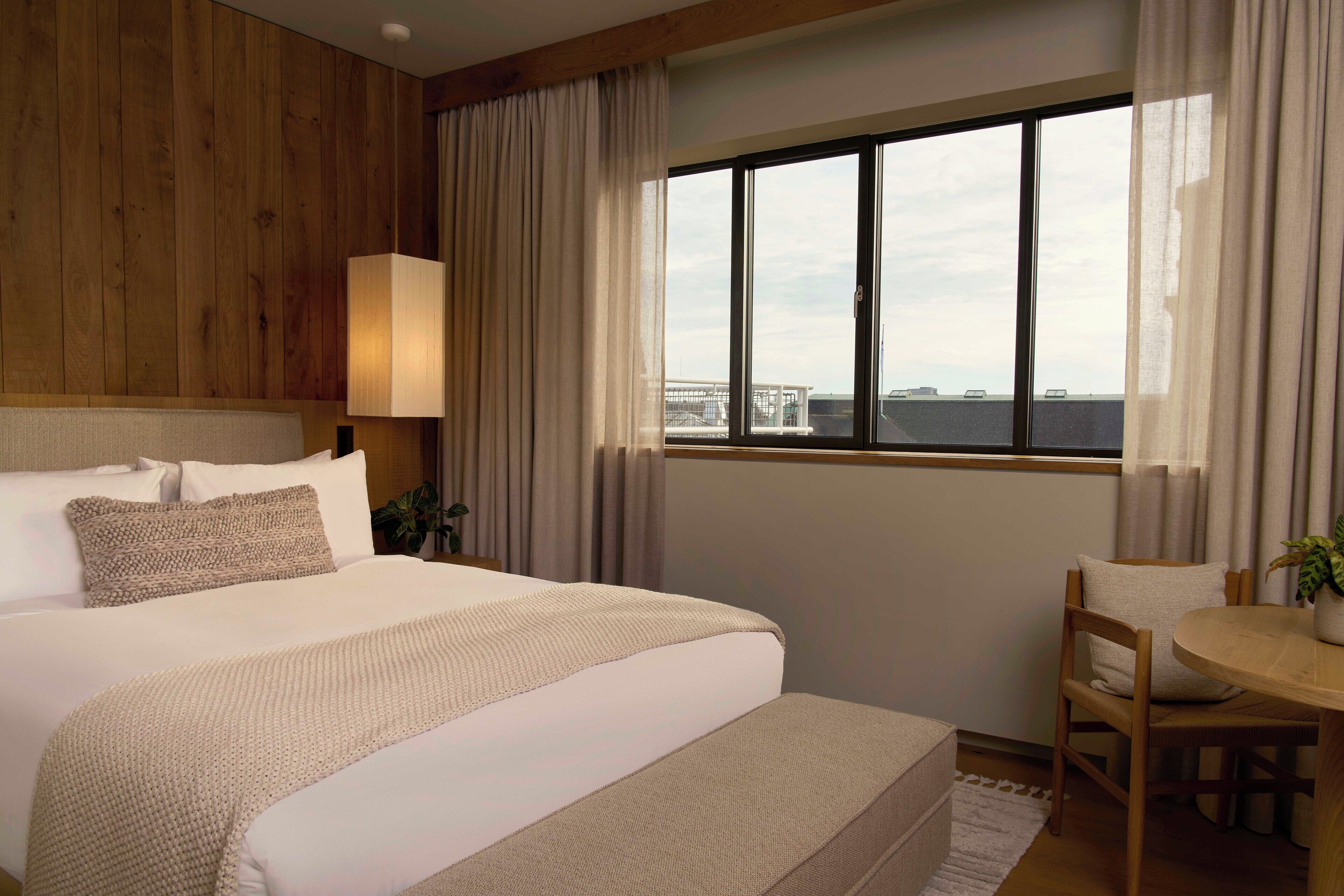 Premium bedding, minibar, in-room safe, desk