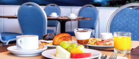 Frukost serveras