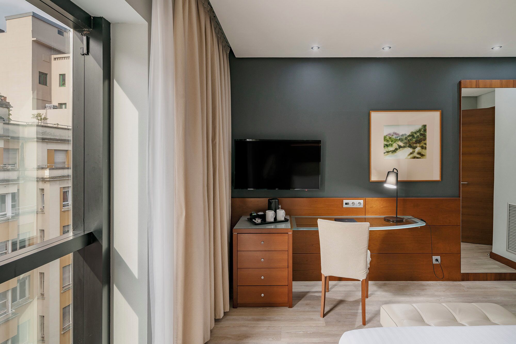 Junior Suite | Down duvets, minibar, in-room safe, desk